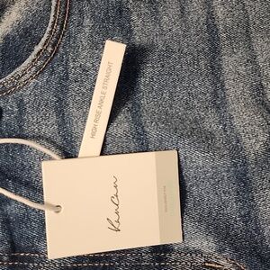 High rise ankle straight